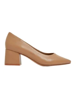 Idol Heeled Shoes In Camel Leather