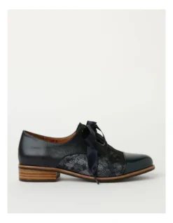 Avril Navy Leather Flat Shoes