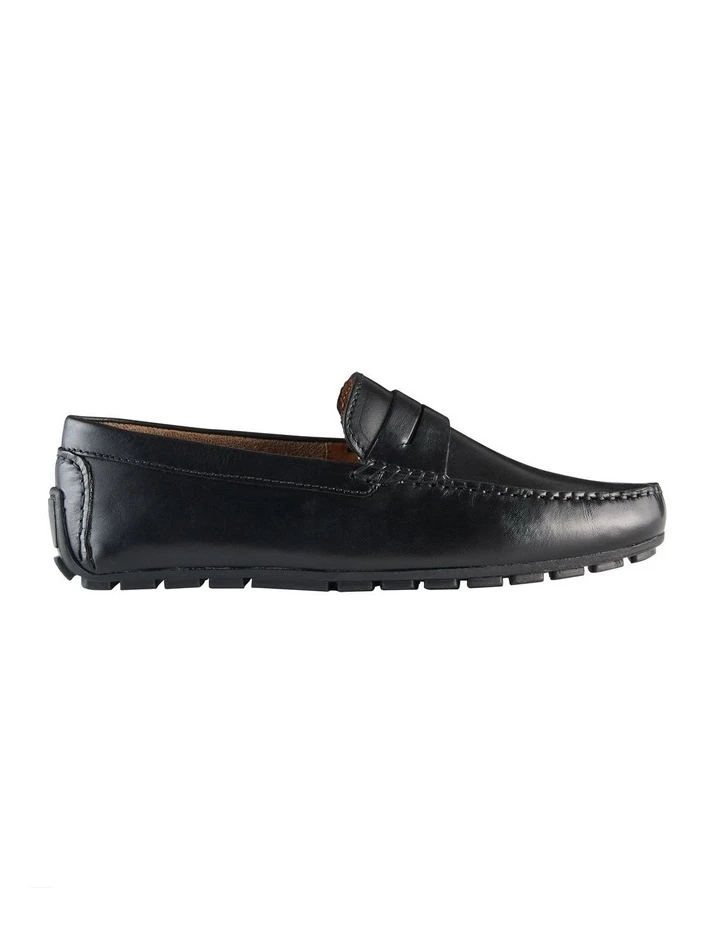 Conwell Leather Driving Shoes In Black