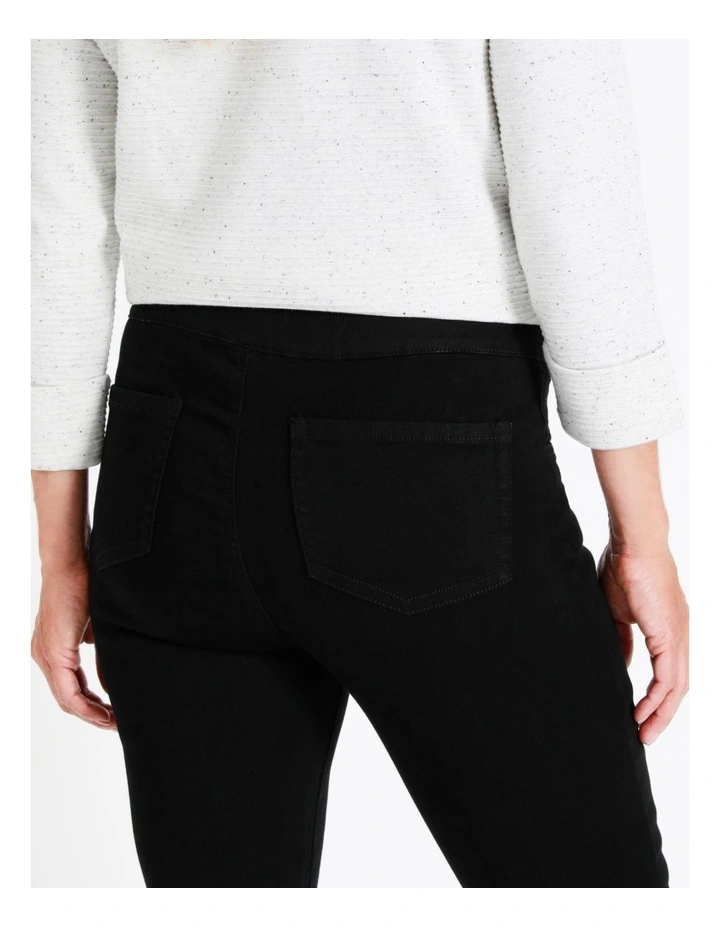 Regatta Recycled Cotton Blend Wardrobe Staple Jegging Full Length Denim In Black - Image 7