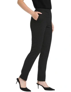 Textured Alexa Pant In Black